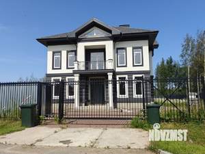 Дом 422м², 3-этажный, участок 14 сот.  