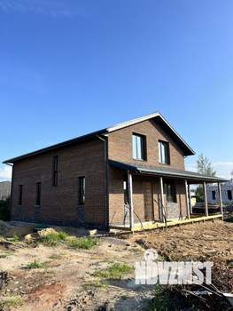 Дом 183м&sup2;, 2-этажный, участок 6 сот.  