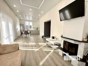 Коттедж 210м², 2-этажный, участок 12 сот.  