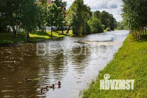 Дом 1278м², 3-этажный, участок 13 сот.  