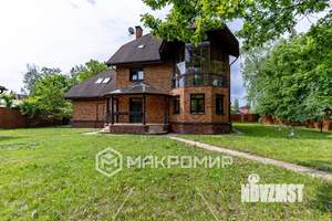 Дом 285м², 3-этажный, участок 12 сот.  