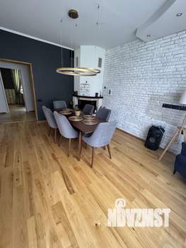 Дом 350м&sup2;, 2-этажный, участок 28 сот.  