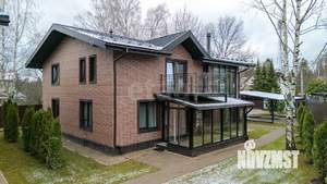 Дом 235м&sup2;, 2-этажный, участок 9 сот.  