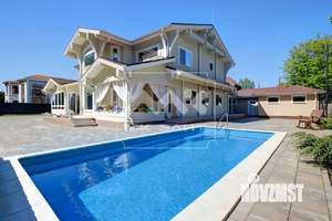 Дом 448м&sup2;, 2-этажный, участок 16 сот.  