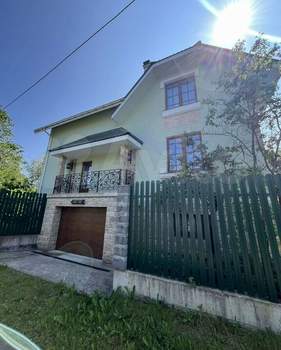 Дом 324м², 2-этажный, участок 8 сот.  