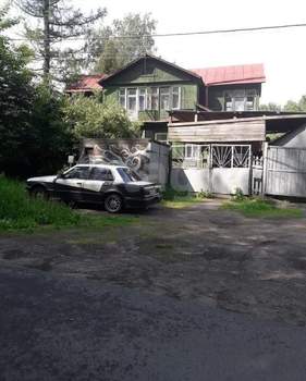 Дом 93м², 2-этажный, участок 12 сот.  