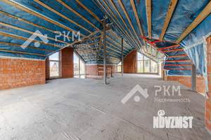 Коттедж 309м², 2-этажный, участок 14 сот.  