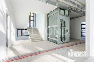 Дом 3060м², 3-этажный, участок 132 сот.  