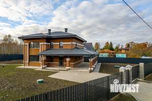 Дом 278м², 2-этажный, участок 14 сот.  