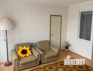 Дом 93м&sup2;, 2-этажный, участок 10 сот.  