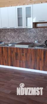 Дом 150м², 2-этажный, участок 10 сот.  