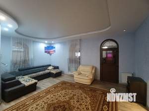 Дом 250м², 2-этажный, участок 11 сот.  