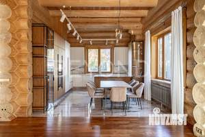 Дом 1441м², 2-этажный, участок 23 сот.  