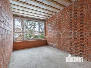 Таунхаус 141м², 3-этажный, участок 2 сот.  