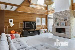 Дом 456м&sup2;, 2-этажный, участок 40 сот.  