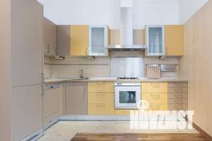 Таунхаус 330м², 2-этажный, участок 2 сот.  