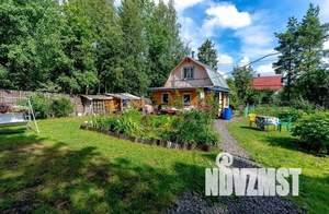 Дом 60м&sup2;, 2-этажный, участок 9 сот.  