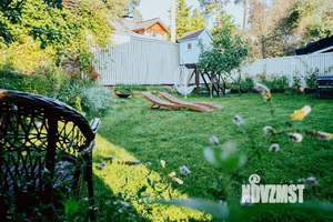 Дом 342м&sup2;, 3-этажный, участок 6 сот.  