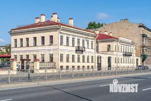 Дом 1713м², 2-этажный, участок 29 сот.  