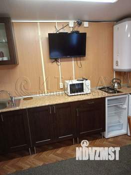 Дом 196м², 2-этажный, участок 12 сот.  