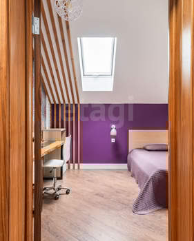 Дом 225м², 2-этажный, участок 15 сот.  