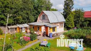 Дом 60м², 2-этажный, участок 9 сот.  