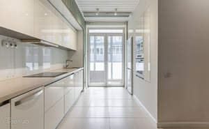 Дом 200м², 4-этажный, участок 0 сот.  