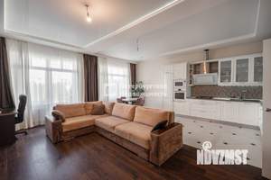 Таунхаус 130м², 2-этажный, участок 1 сот.  