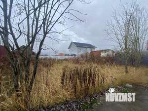 Дом 28м², 2-этажный, участок 8 сот.  