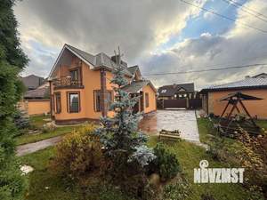 Дом 137м&sup2;, 2-этажный, участок 11 сот.  