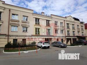 Таунхаус 233м², 3-этажный, участок 1 сот.  
