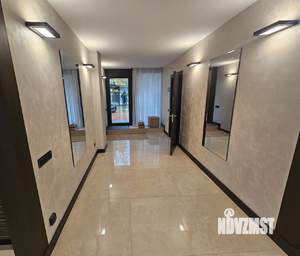 Коттедж 608м², 3-этажный, участок 37 сот.  