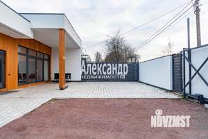 Коттедж 350м², 1-этажный, участок 10 сот.  