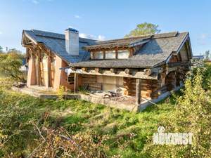 Дом 550м², 2-этажный, участок 26 сот.  