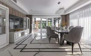 Дом 595м², 3-этажный, участок 12 сот.  