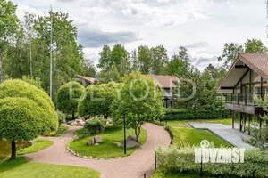 Дом 501м², 3-этажный, участок 13 сот.  