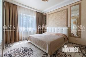 Дом 289м², 2-этажный, участок 12 сот.  