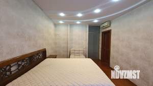 Таунхаус 180м², 3-этажный, участок 2 сот.  