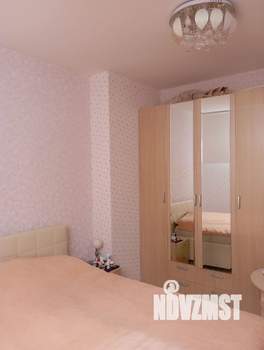 Дом 64м², 2-этажный, участок 3 сот.  