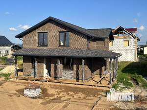 Дом 183м&sup2;, 2-этажный, участок 6 сот.  