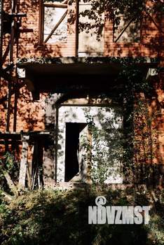 Дом 980м², 4-этажный, участок 12 сот.  