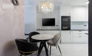 Дом 204м&sup2;, 2-этажный, участок 1 сот.  