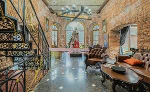 Дом 350м², 2-этажный, участок 270 сот.  