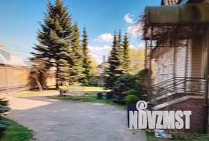 Коттедж 380м², 2-этажный, участок 19 сот.  