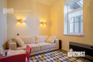 Коттедж 404м&sup2;, 3-этажный, участок 6 сот.  