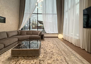 Дом 235м&sup2;, 2-этажный, участок 9 сот.  