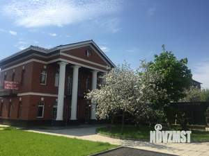 Дом 238м&sup2;, 3-этажный, участок 12 сот.  