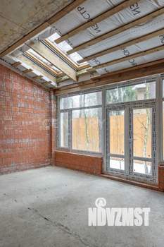 Таунхаус 141м², 3-этажный, участок 2 сот.  