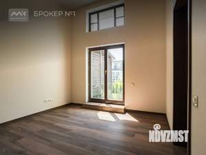 Таунхаус 224м², 3-этажный, участок 2 сот.  