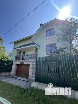 Дом 324м², 3-этажный, участок 8 сот.  